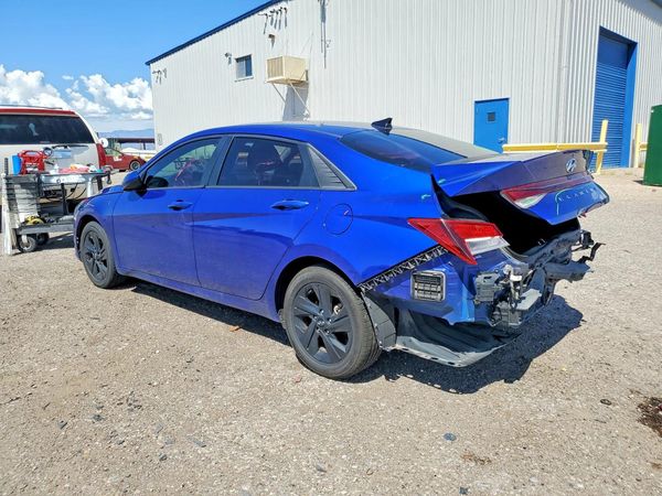 2021 HYUNDAI ELANTRA Blue