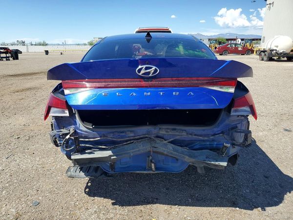 2021 HYUNDAI ELANTRA Blue