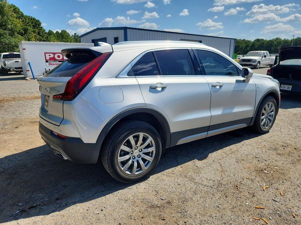 2020 CADILLAC XT4