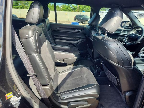 2024 JEEP GRAND CHEROKEE L