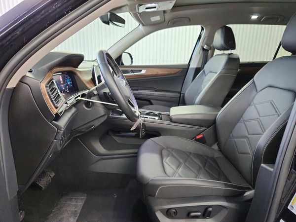 2025 VOLKSWAGEN ATLAS 4Motion SE — DENT