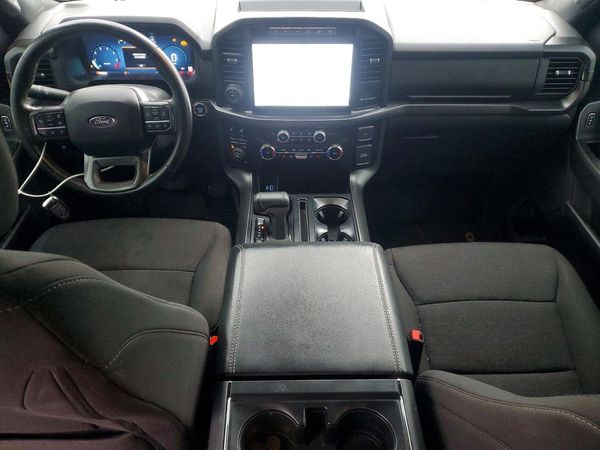 2024 FORD F150