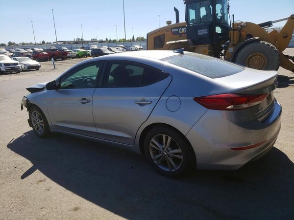 2017 HYUNDAI ELANTRA