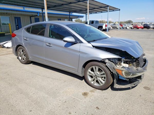 2017 HYUNDAI ELANTRA