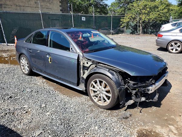 2014 AUDI A4 quattro Premium Plus — Passenger 3/4