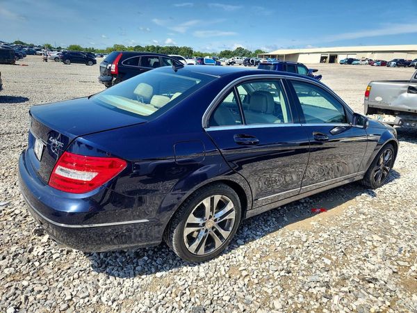 2013 MERCEDES-BENZ C C300