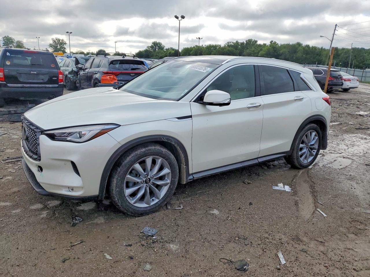2021 INFINITI QX50 Essential