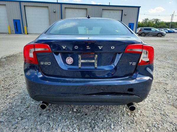 2012 VOLVO S60
