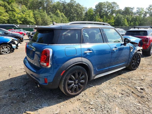 2018 MINI COOPER