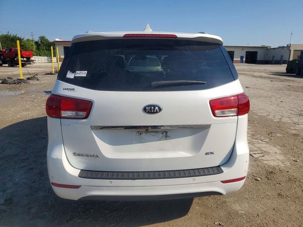 2016 KIA SEDONA