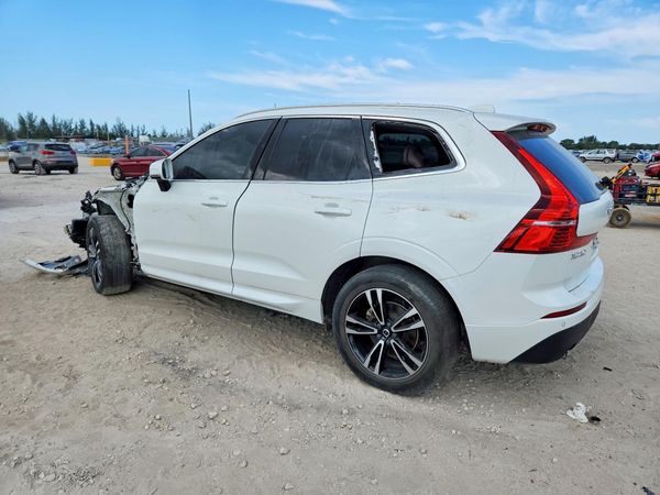 2021 VOLVO XC60 Momentum — DSRA