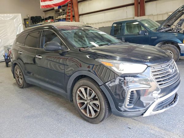 2018 HYUNDAI SANTA FE SE Base