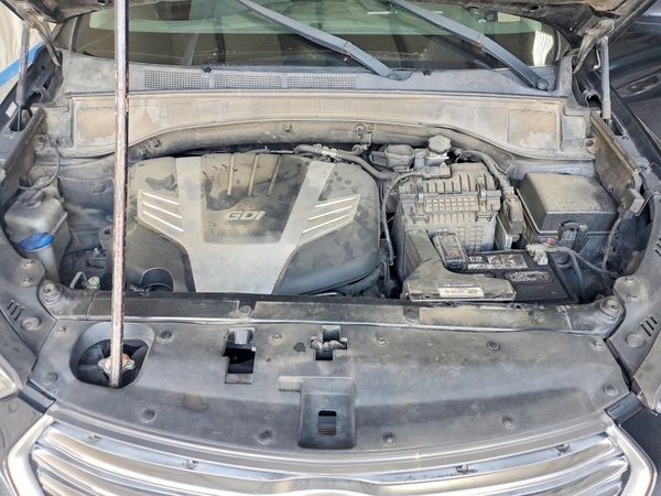 2018 HYUNDAI SANTA FE SE Base