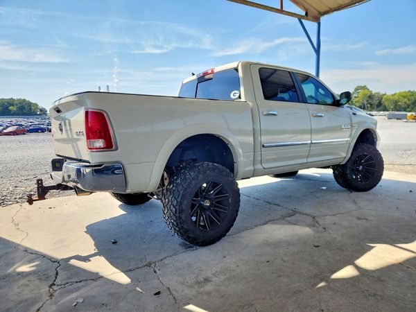 2017 RAM 1500 Laramie