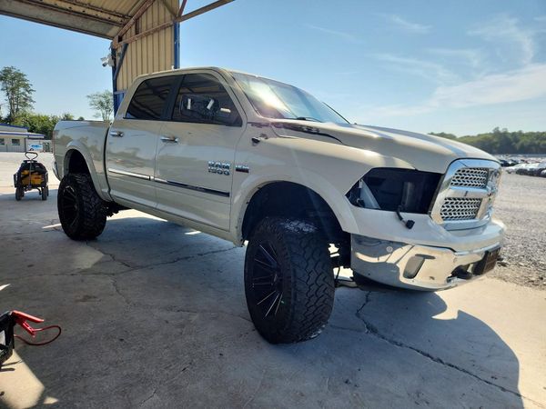 2017 RAM 1500 Laramie
