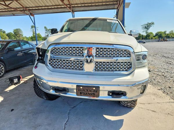 2017 RAM 1500 Laramie