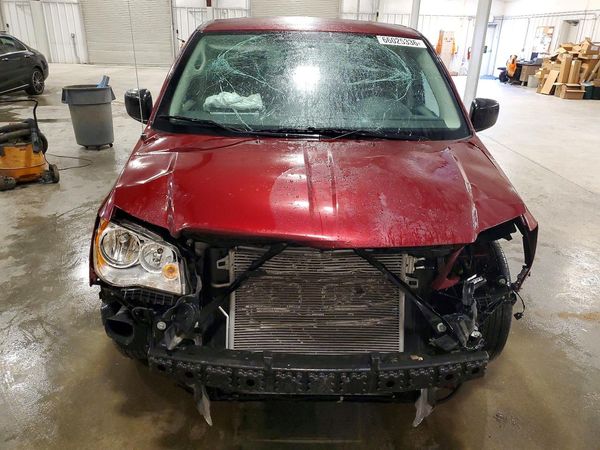2018 DODGE GRAND CARAVAN SE