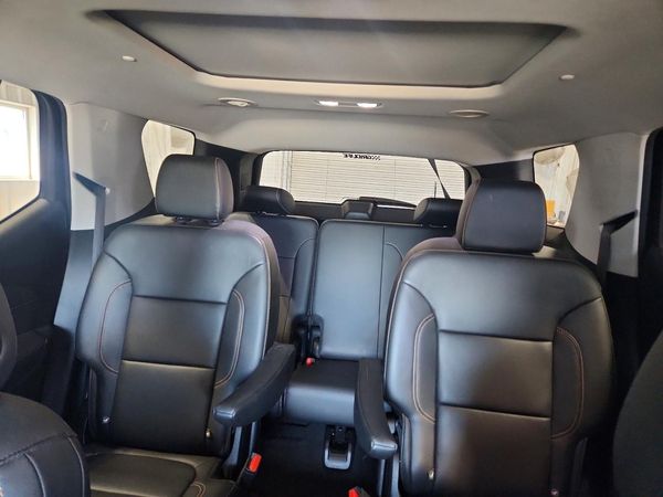2020 CHEVROLET TRAVERSE LT