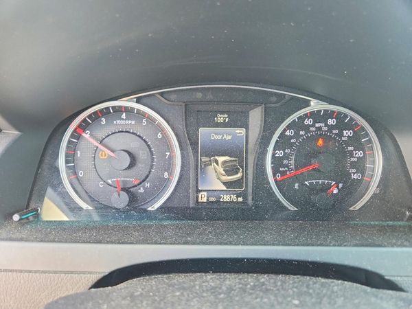 2016 TOYOTA CAMRY