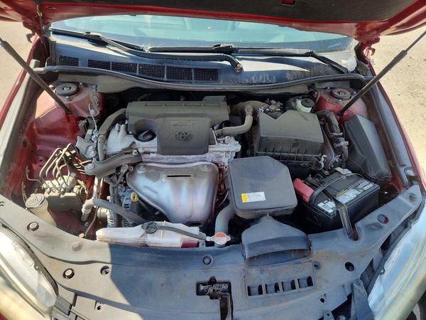 2016 TOYOTA CAMRY