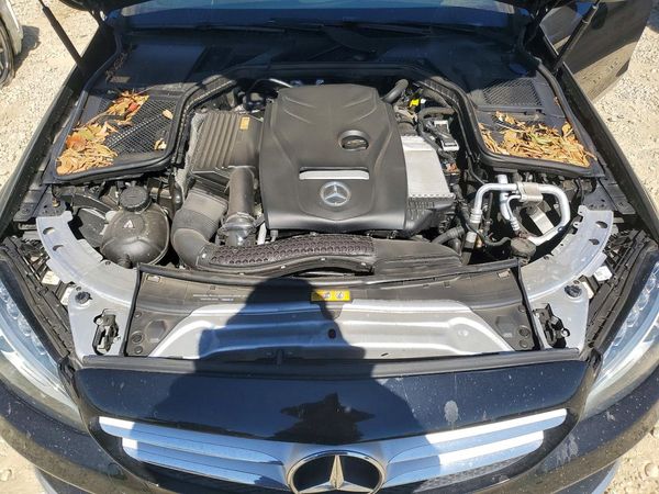 2015 MERCEDES-BENZ C Base