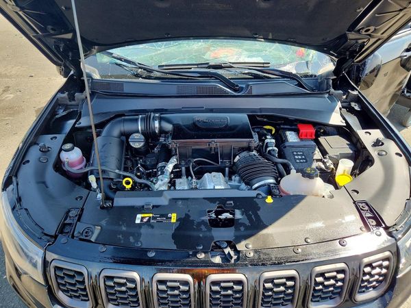 2026 JEEP COMPASS LI Limited — Engine bay