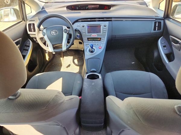 2013 TOYOTA PRIUS