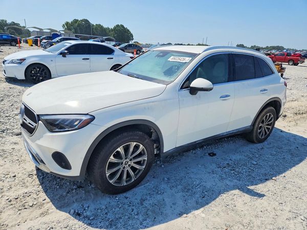 2025 MERCEDES-BENZ GLC GLC300