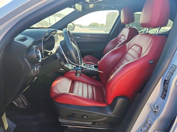 2022 ALFA ROMEO STELVIO