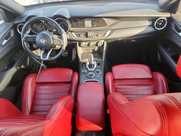2022 ALFA ROMEO STELVIO