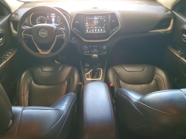 2015 JEEP CHEROKEE TRAILHAWK 4X4