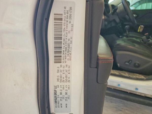 2015 JEEP CHEROKEE TRAILHAWK 4X4