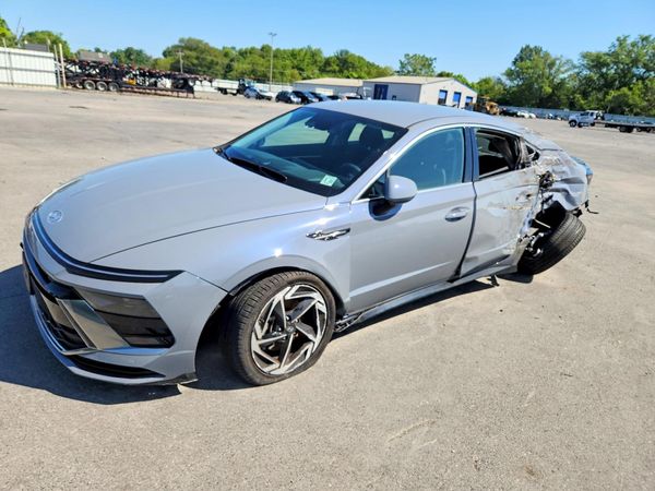2026 HYUNDAI SONATA SEL Sport — Front 3/4