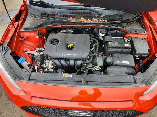 2020 HYUNDAI KONA SE