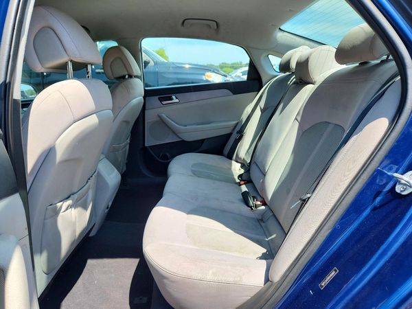 2017 HYUNDAI SONATA SE, Eco