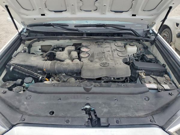 2023 TOYOTA 4RUNNER SR5 Prem