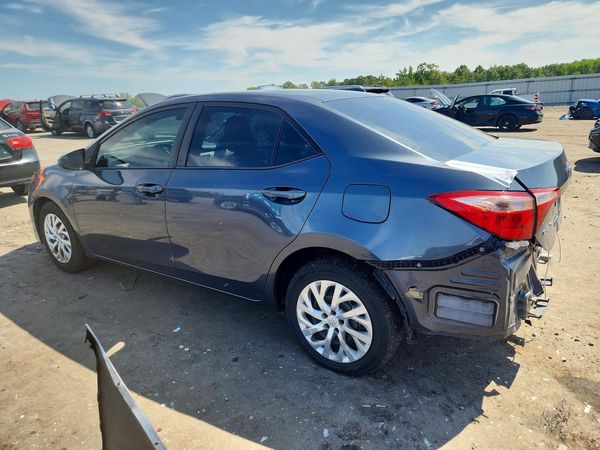 2017 TOYOTA COROLLA