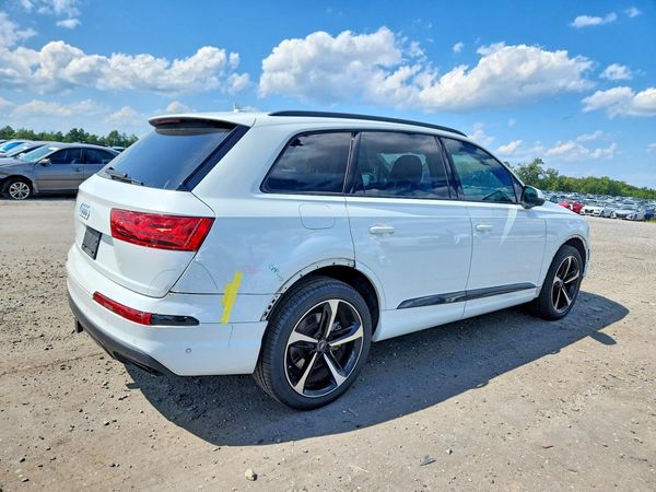 2019 AUDI Q7 quattro Prestige