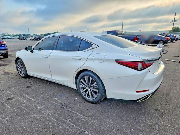2020 LEXUS ES