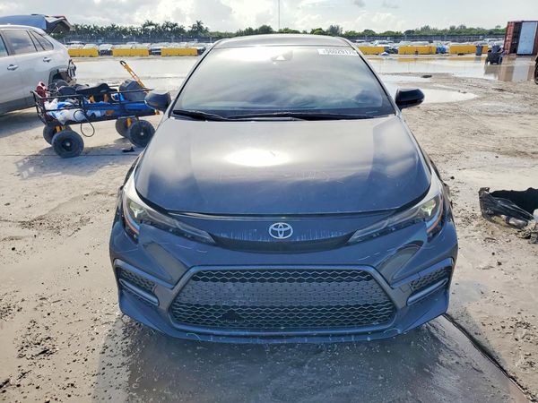 2022 TOYOTA COROLLA