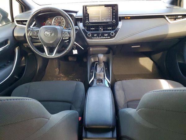 2022 TOYOTA COROLLA