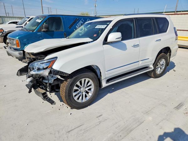 2019 LEXUS GX 460 Base — Front 3/4