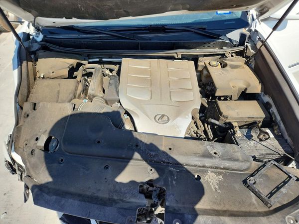 2019 LEXUS GX 460 Base — Engine bay