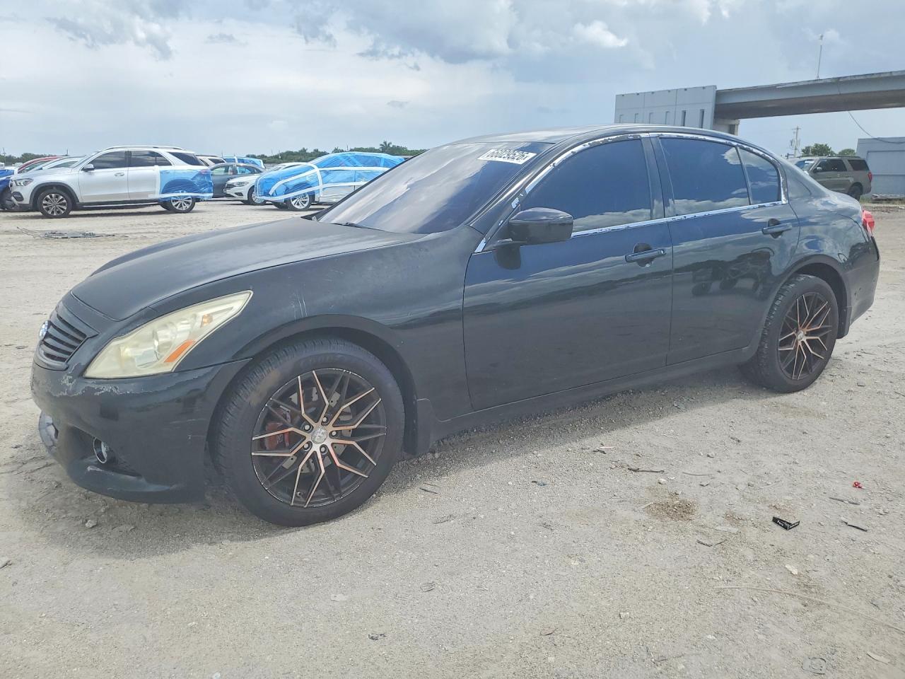 2012 INFINITI G37