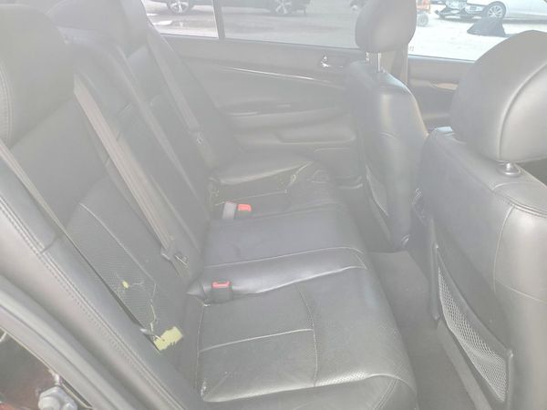 2012 INFINITI G37