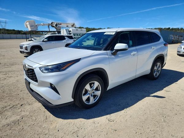 2024 TOYOTA HIGHLANDER