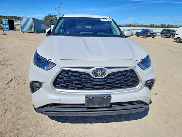 2024 TOYOTA HIGHLANDER