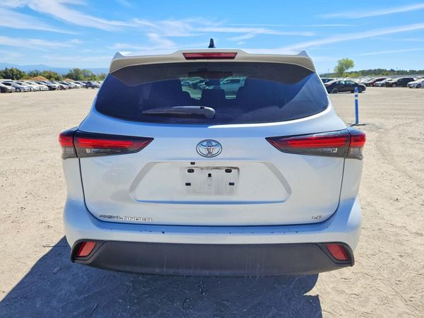 2024 TOYOTA HIGHLANDER