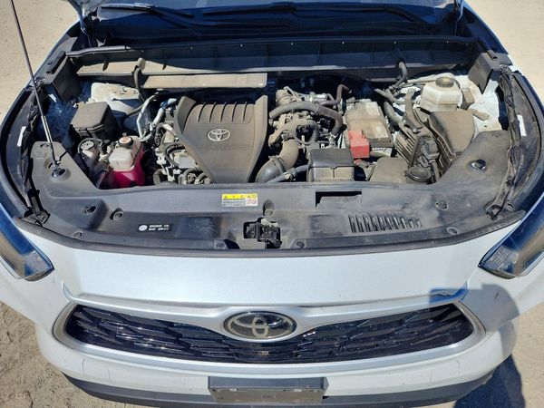 2024 TOYOTA HIGHLANDER