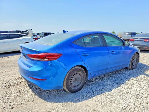 2017 HYUNDAI ELANTRA SE Base